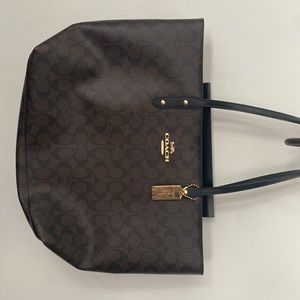 Brand new purse ( Coach)